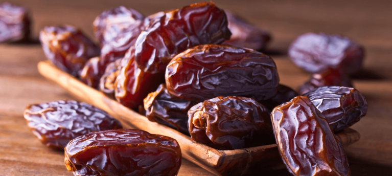 10 من أشهر أنواع التمور بالترتيب 2026
