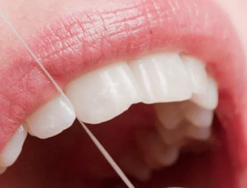 استخدام جهاز الخيط المائي