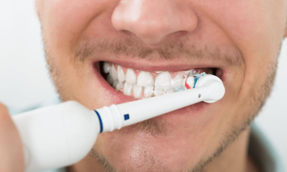 منتجات العناية بالاسنان الاكثر استخداما