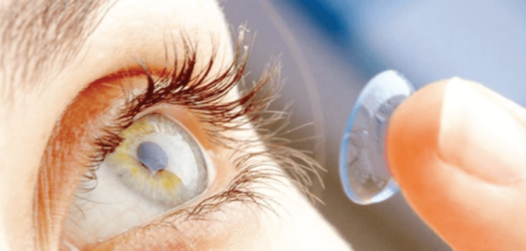 5 أفضل أنواع العدسات اللاصقة الملونة 2026