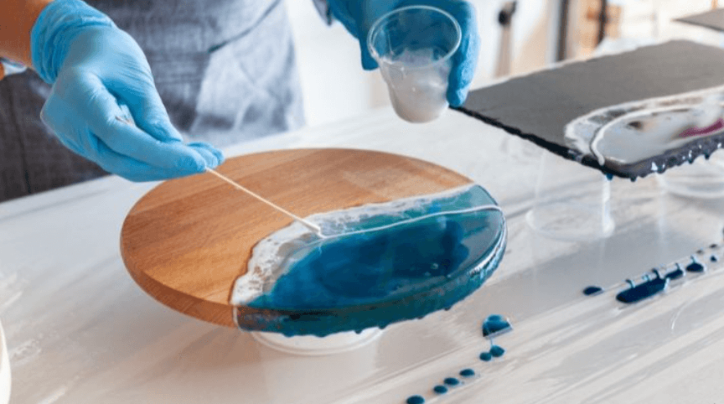 مادة ريزن وأسعارها وأهم الأعمال منها 2026