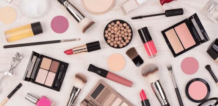 مكياج ناعم وخفيف للعيد خطوة بخطوة 2026