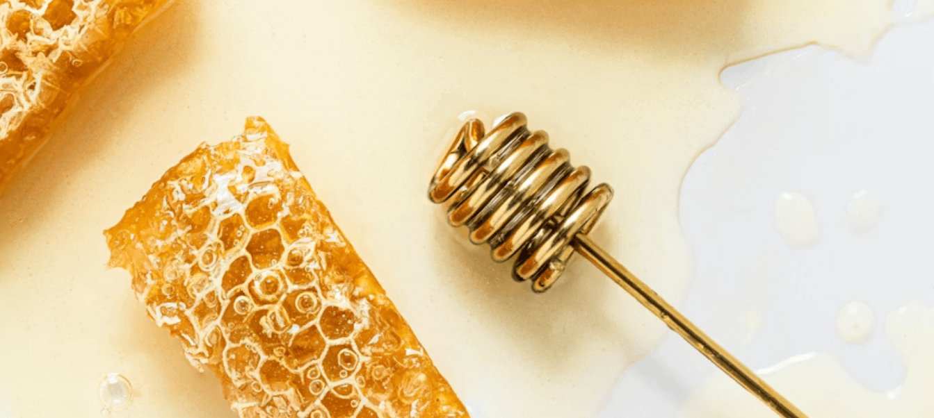 أفضل متاجر موثوقة تقدم العسل الأصلي وأنواعه 2026